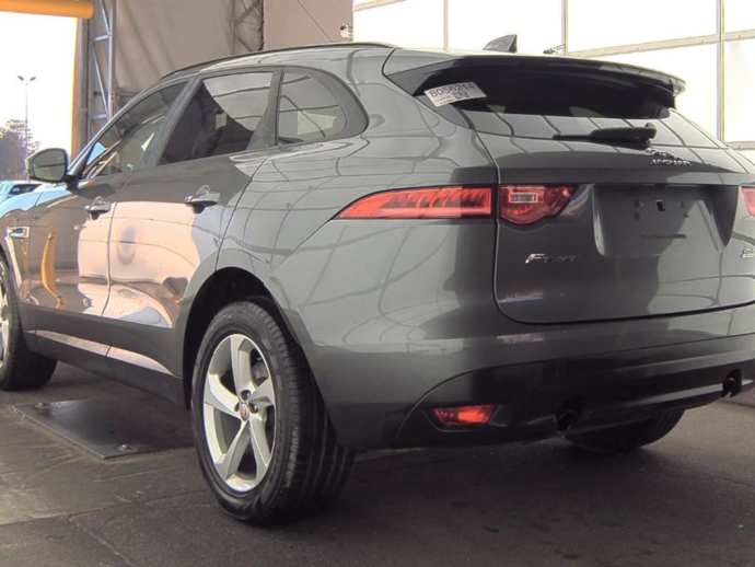 2018 Jaguar F-PACE Premium