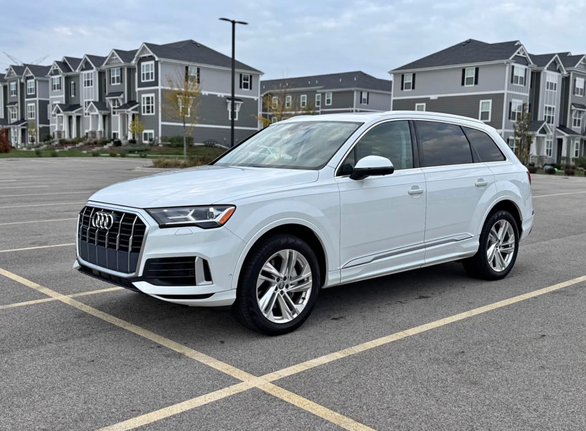 2020 Audi Q7  55 TFSI Premium Plus Sport Utility 4D